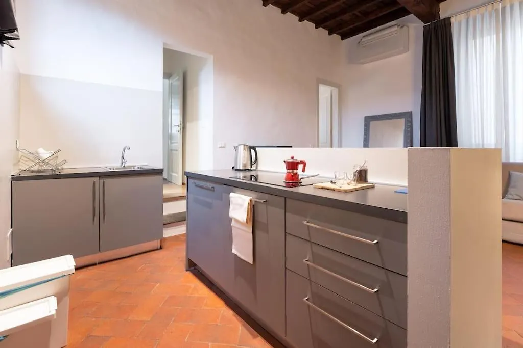 Keys Of Italy - Alberobs 15 Tot - Cozy Apartments Nearby Train Station Florença