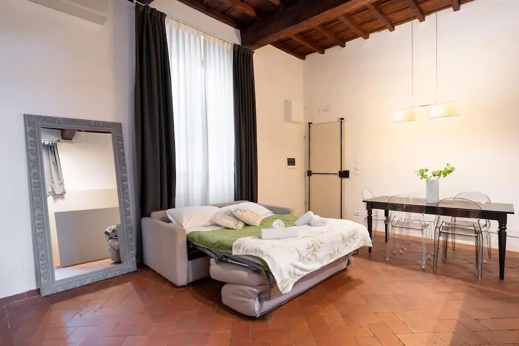Keys Of Italy - Alberobs 15 Tot - Cozy Apartments Nearby Train Station Florença Itália