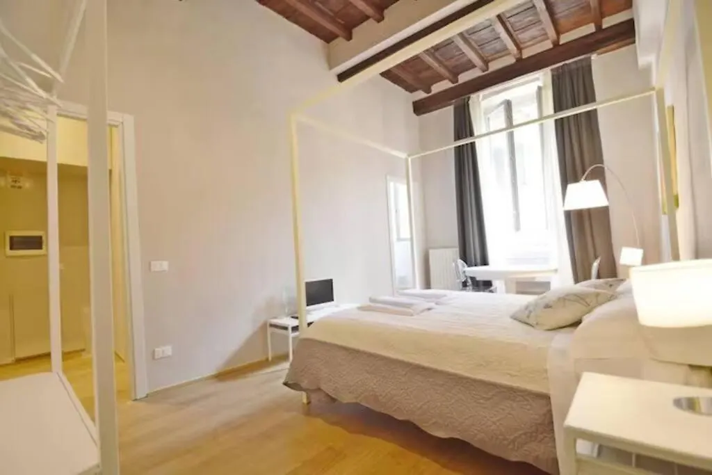 Keys Of Italy - Alberobs 15 Tot - Cozy Apartments Nearby Train Station Florença